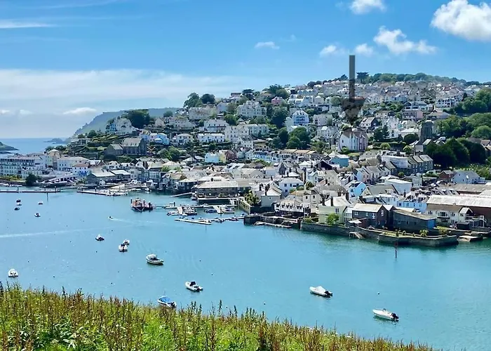 Salcombe - 2 Bedroom Flat, Fantastic Harbour Views