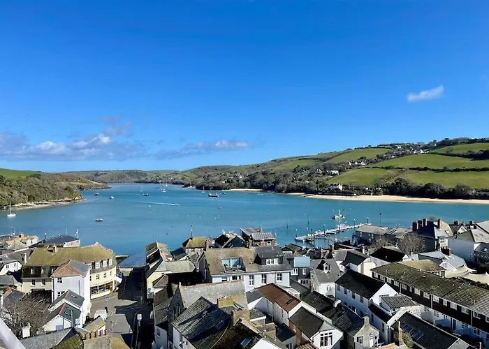 Salcombe - 2 Bedroom Flat, Fantastic Harbour Views