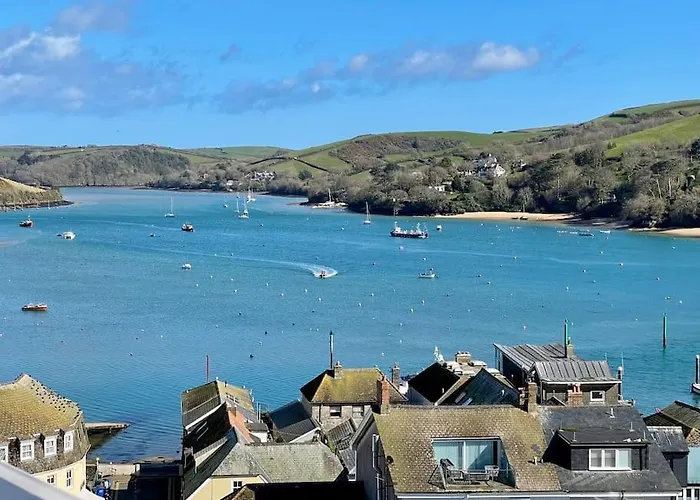 Salcombe - 2 Bedroom Flat, Fantastic Harbour Views